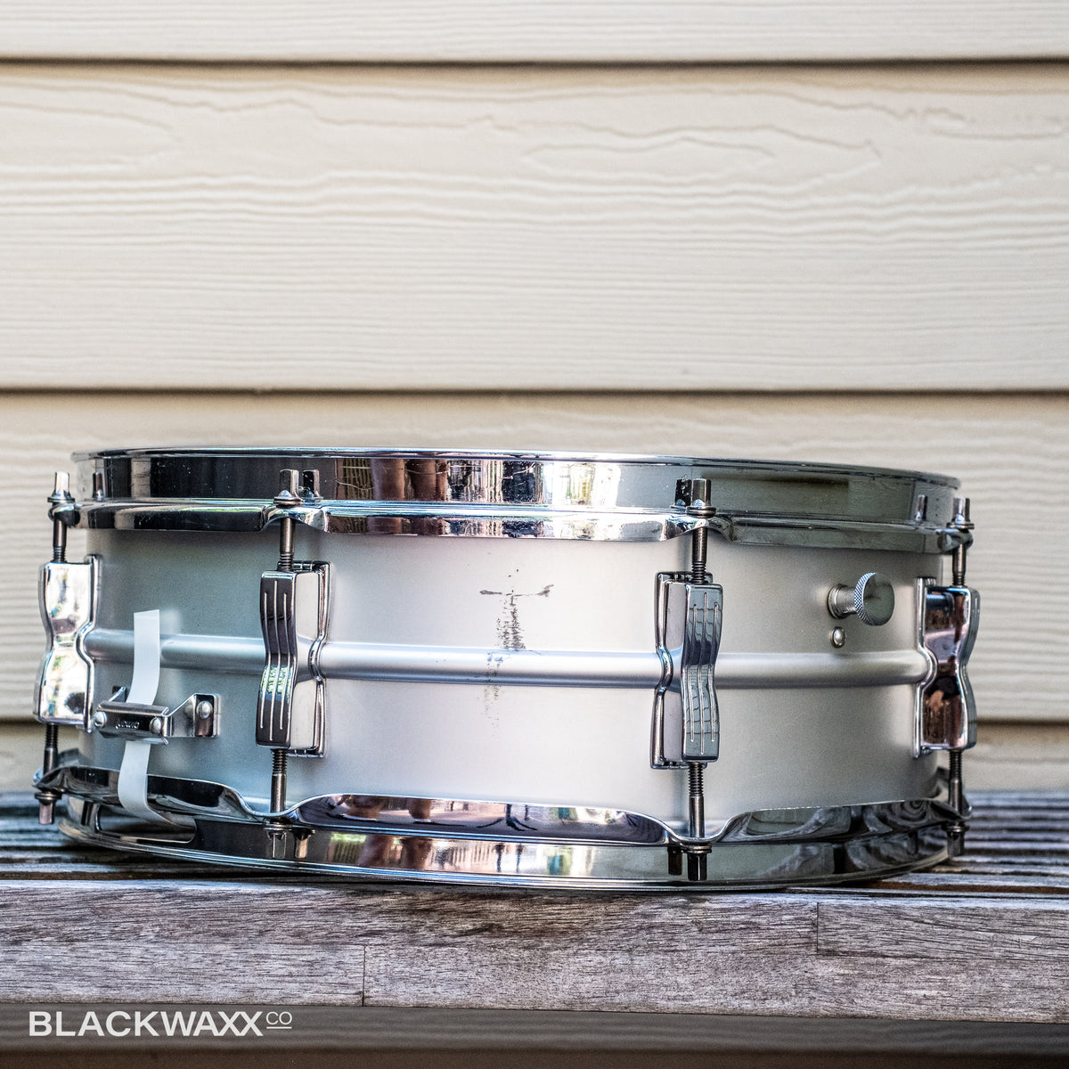 Vintage Ludwig Acrolite 14x5 serial 1104568, view 3