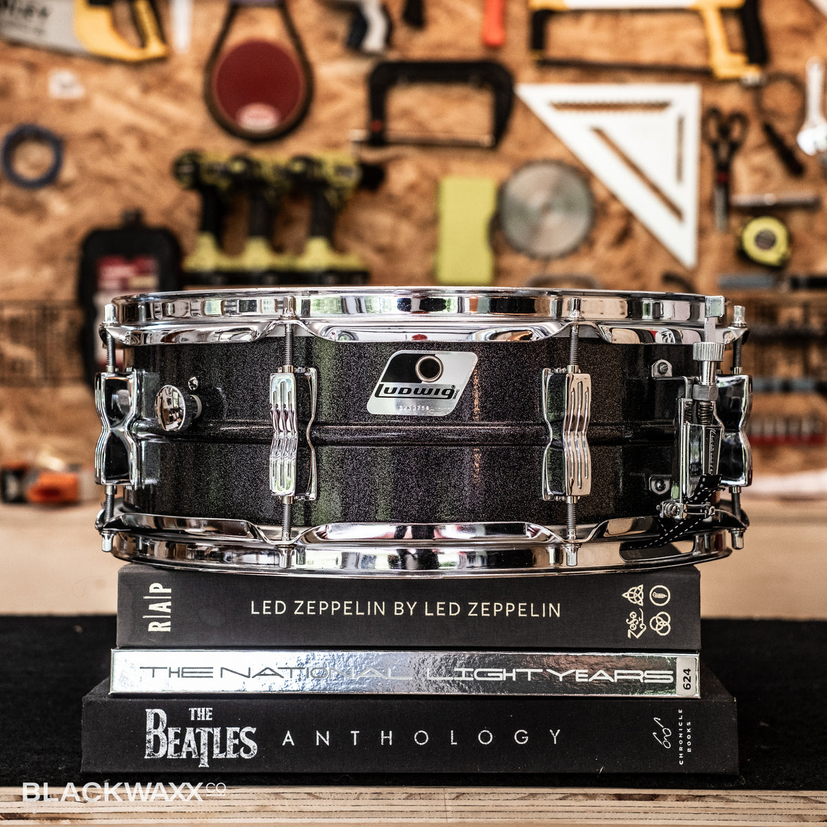 Vintage Ludwig Black Galaxy Acrolite 14x5 serial 6340574, view 7