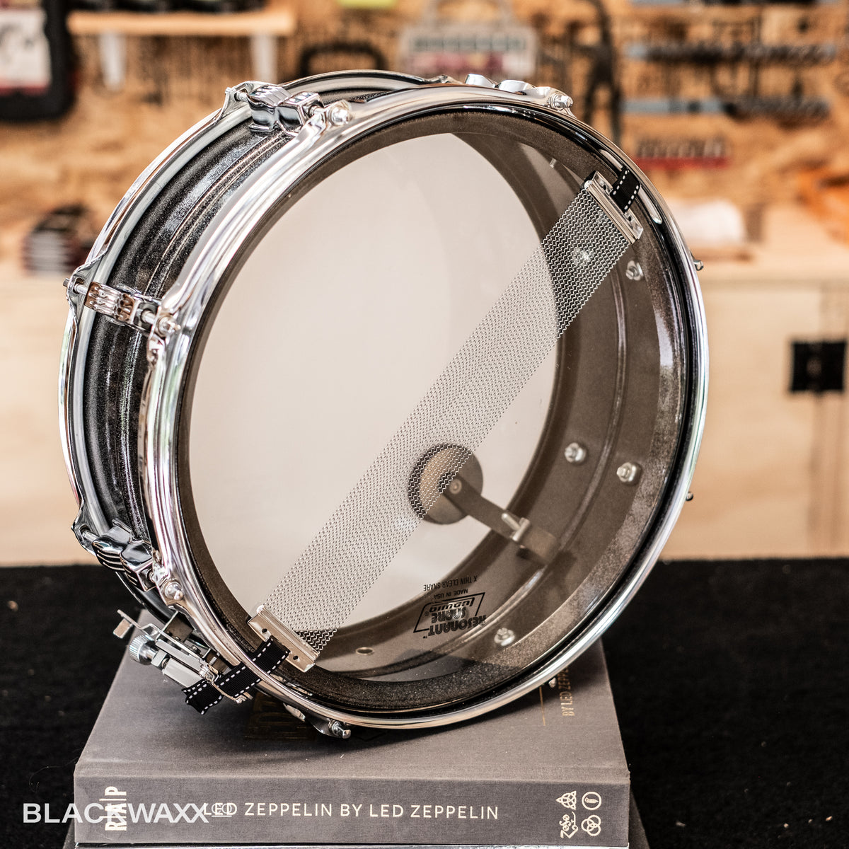 Vintage Ludwig Black Galaxy Acrolite 14x5 serial 6340574, view 17