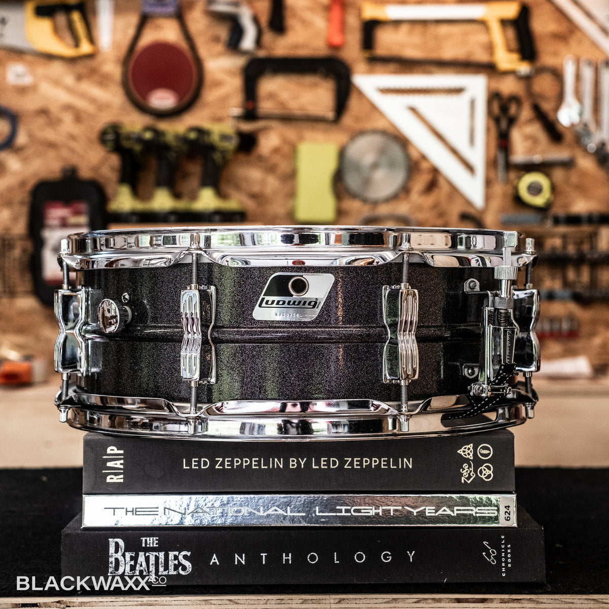 Vintage Ludwig Black Galaxy Acrolite 14x5, serial 6340574