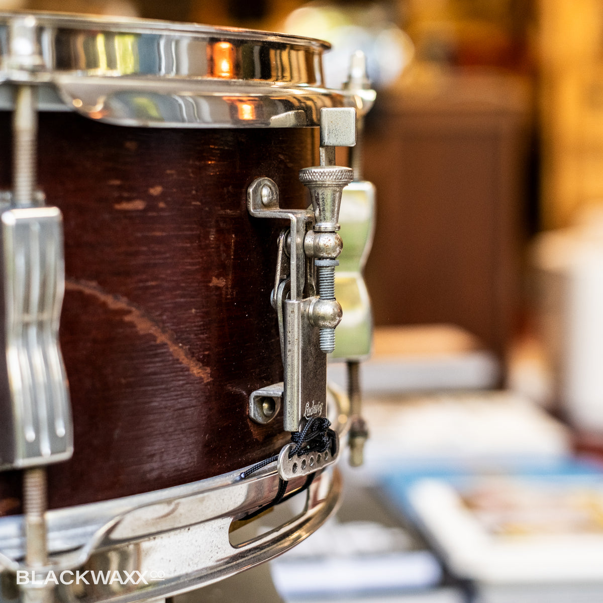 VINTAGE: Ludwig Pioneer - 6 Lug - 14x5 - Natural Mahogany