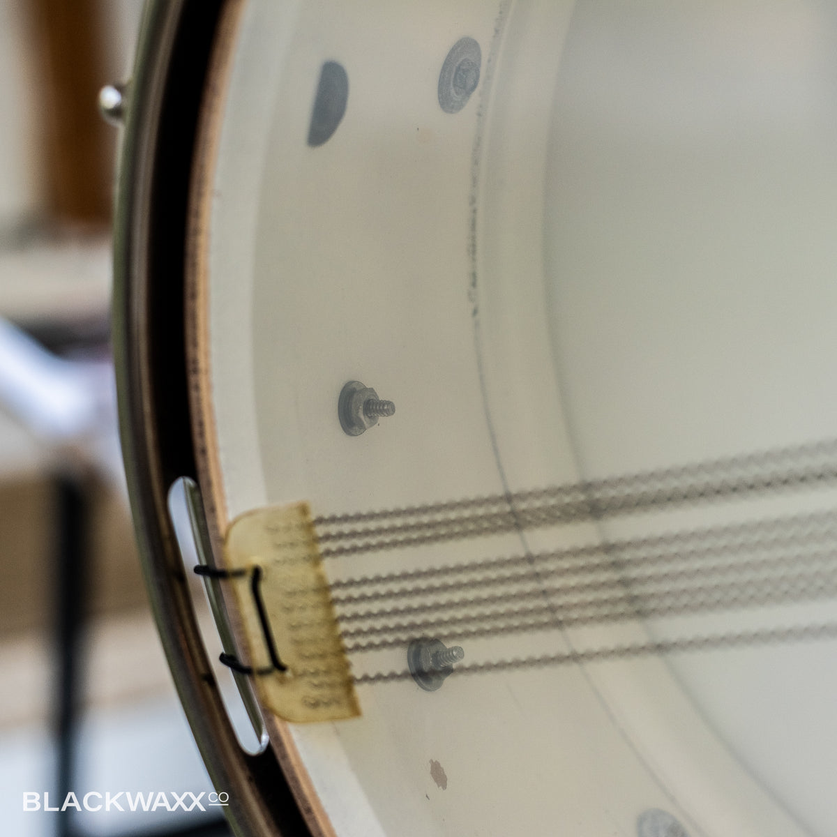 VINTAGE: Ludwig Pioneer - 6 Lug - 14x5 - Natural Mahogany