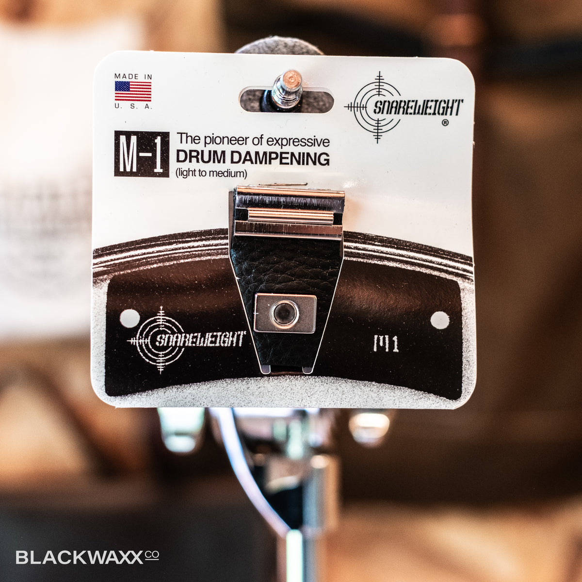Snareweight M1 drum dampener in black