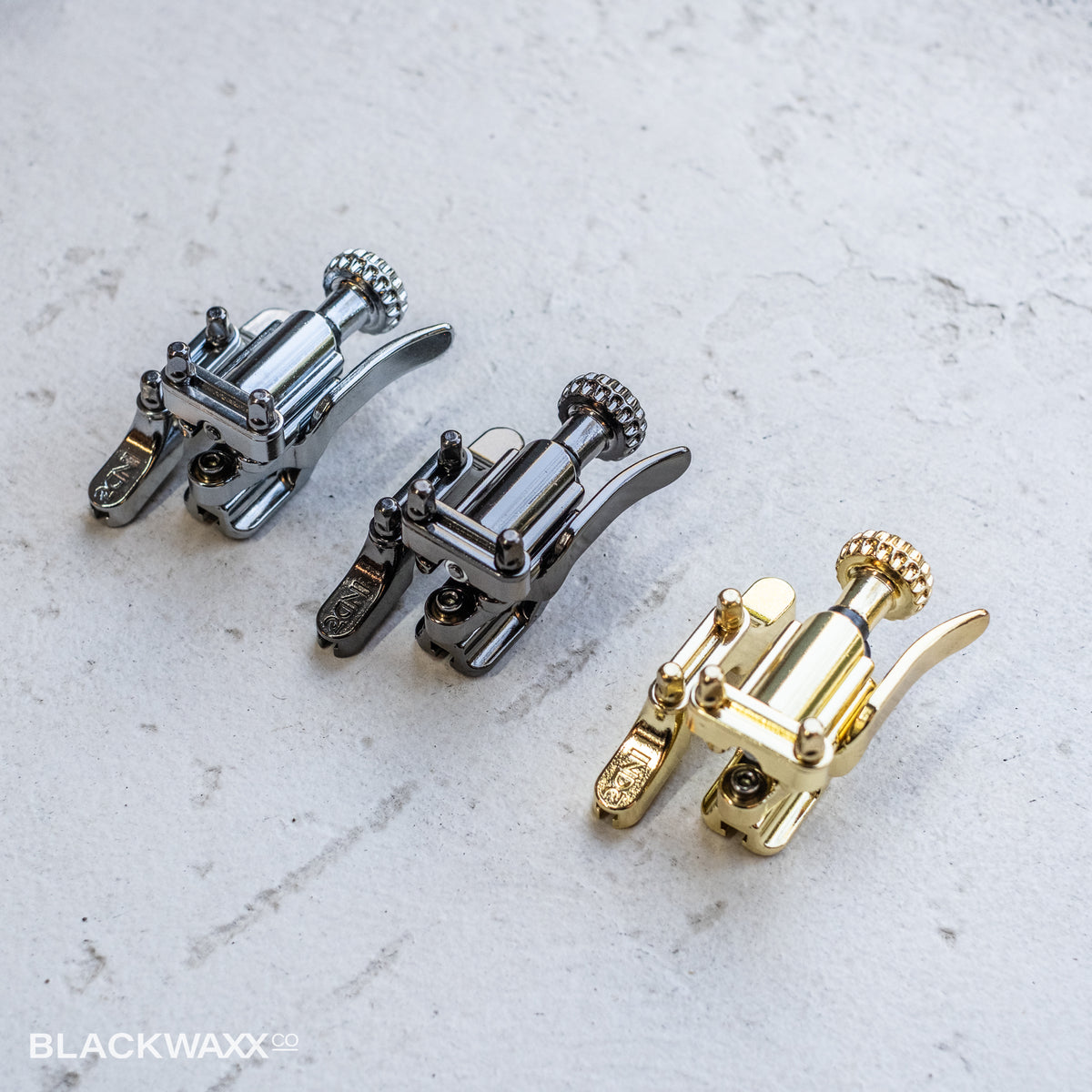 INDe Mini strainer throw-off and butt plate for piccolo snare drums