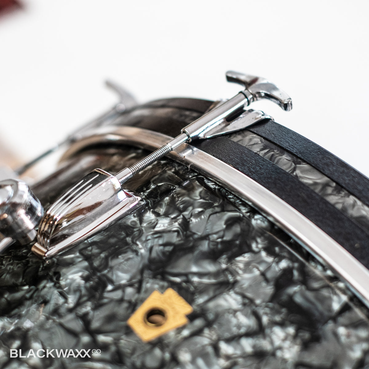 VINTAGE: Ludwig Super Classic - 22, 13, 16 - Black Diamond Pearl