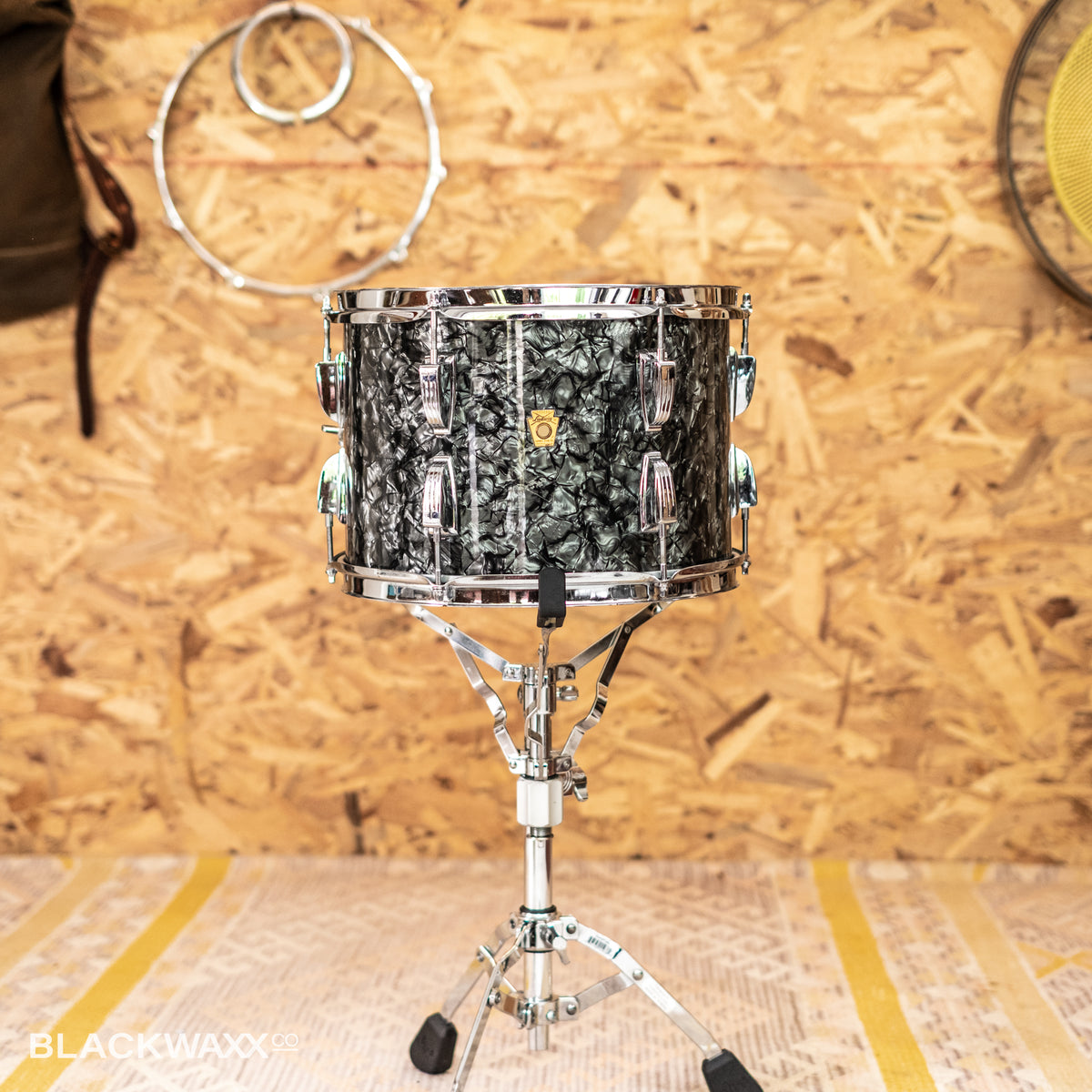 VINTAGE: Ludwig Super Classic - 22, 13, 16 - Black Diamond Pearl