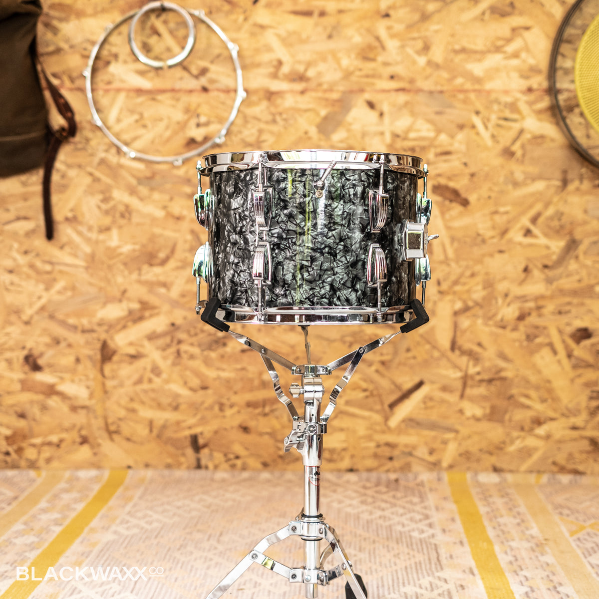VINTAGE: Ludwig Super Classic - 22, 13, 16 - Black Diamond Pearl