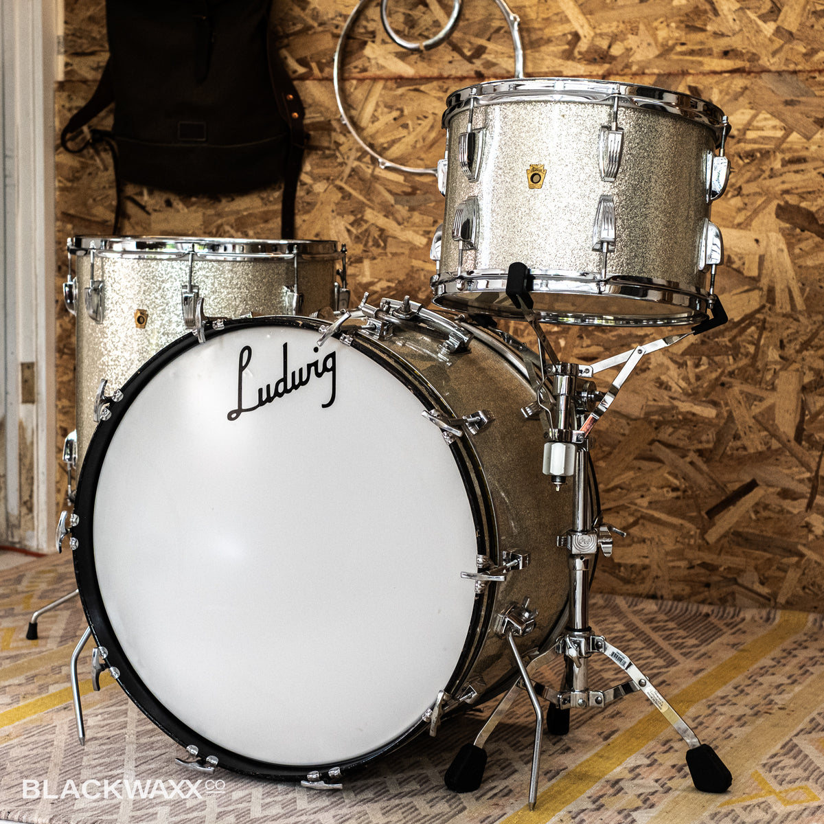VINTAGE: Ludwig Super Classic - 22, 13, 16 - Silver Sparkle (1967)