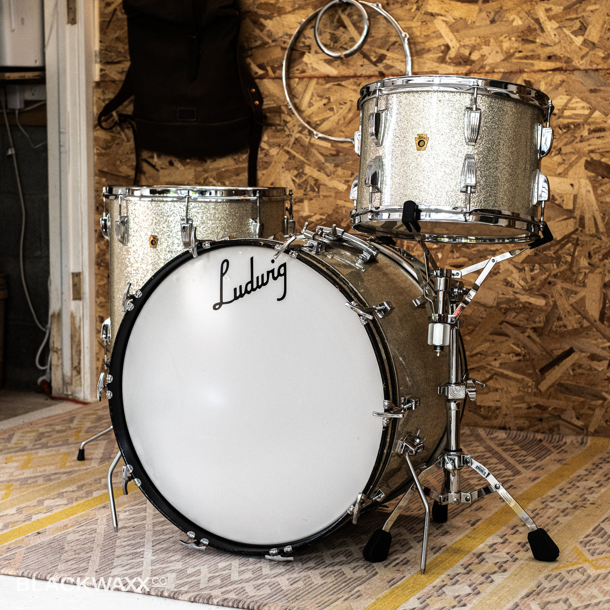 VINTAGE: Ludwig Super Classic - 22, 13, 16 - Silver Sparkle (1967)