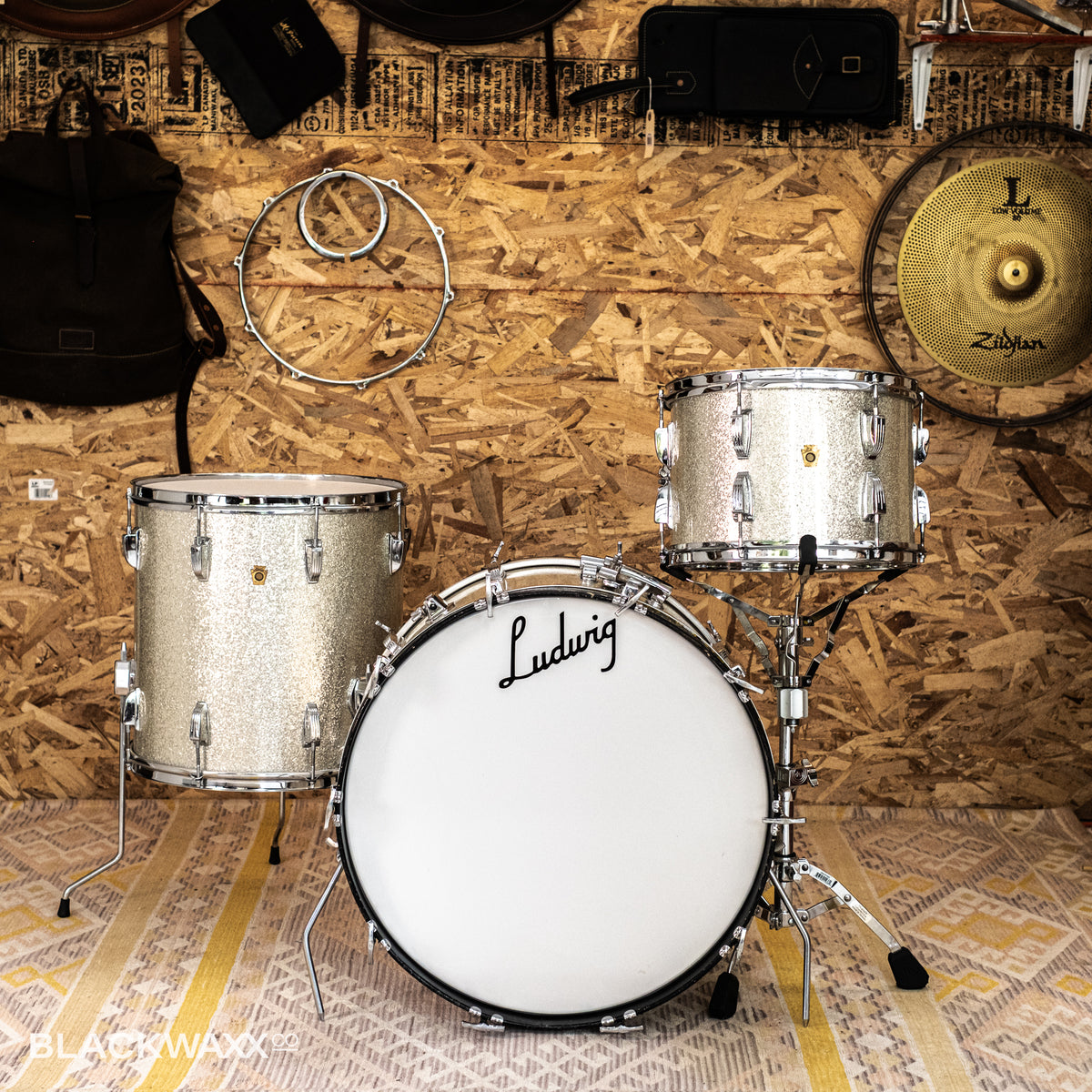 VINTAGE: Ludwig Super Classic - 22, 13, 16 - Silver Sparkle (1967)