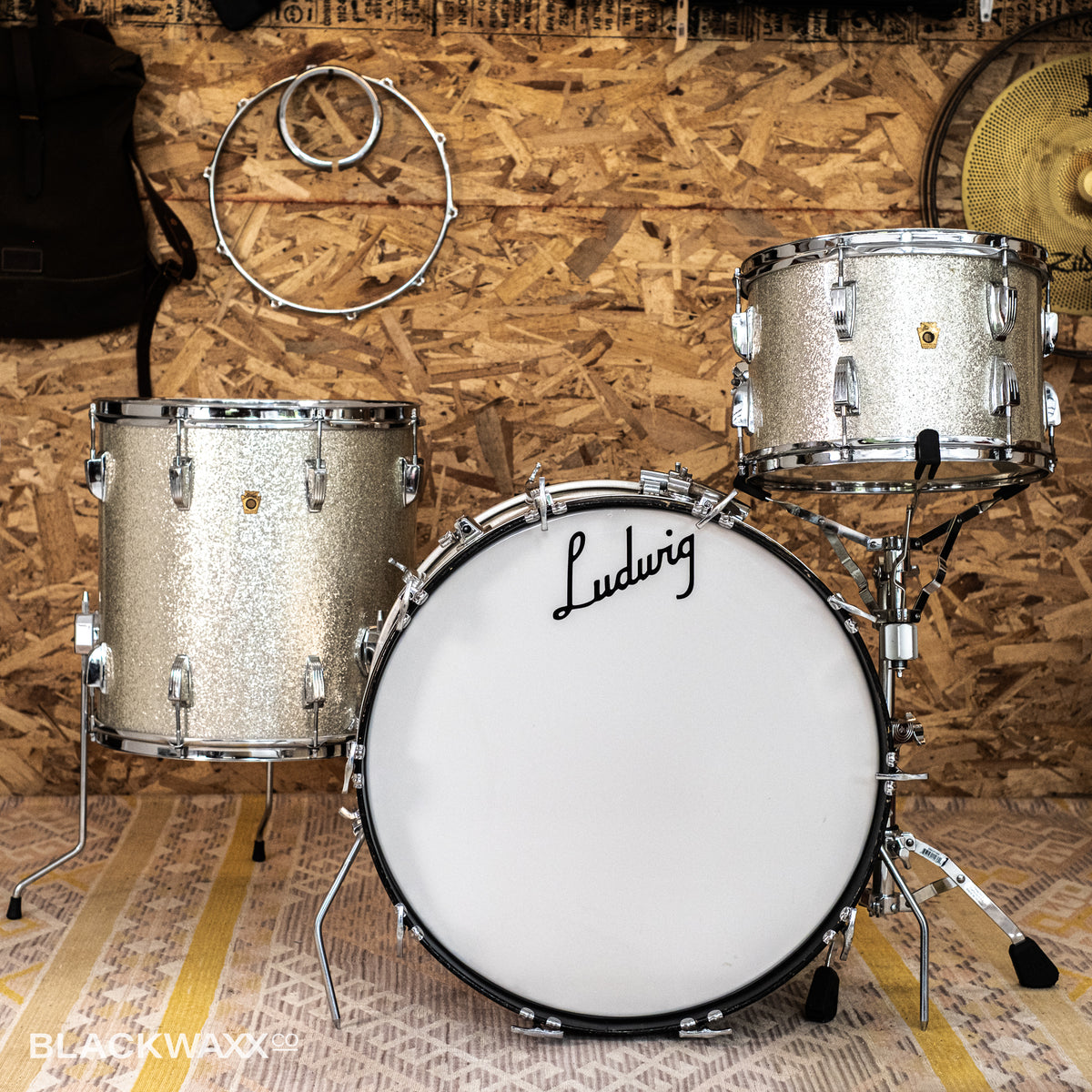 VINTAGE: Ludwig Super Classic - 22, 13, 16 - Silver Sparkle (1967)