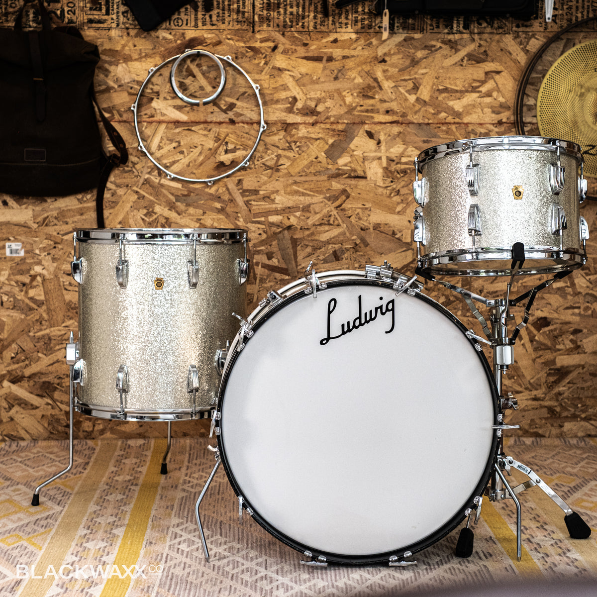 VINTAGE: Ludwig Super Classic - 22, 13, 16 - Silver Sparkle (1967)