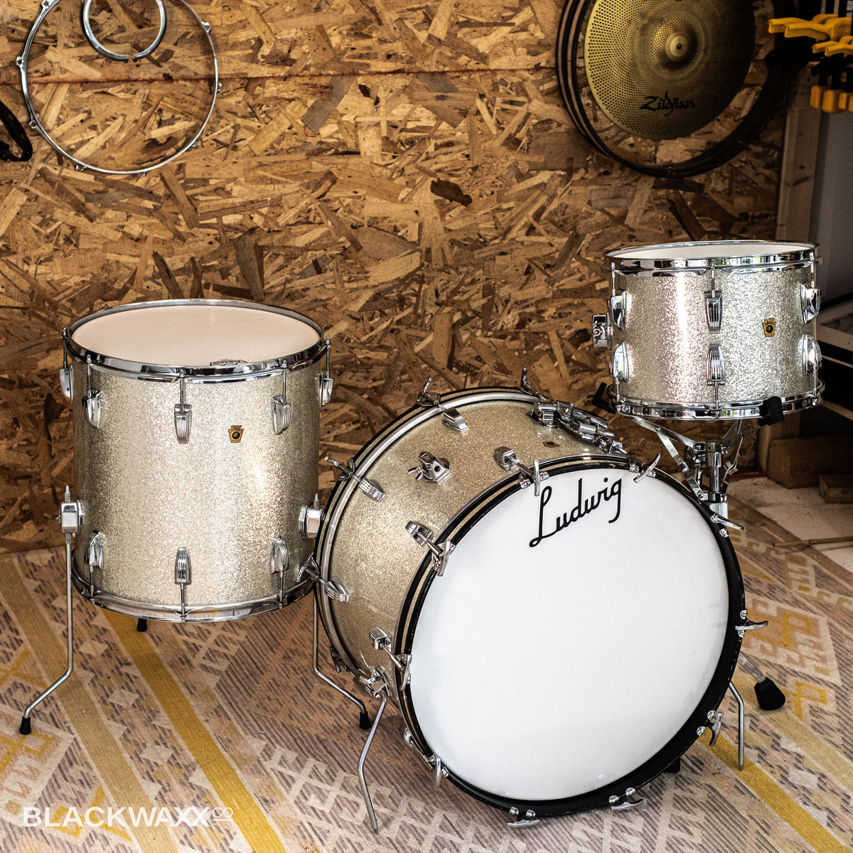 VINTAGE: Ludwig Super Classic - 22, 13, 16 - Silver Sparkle (1967)