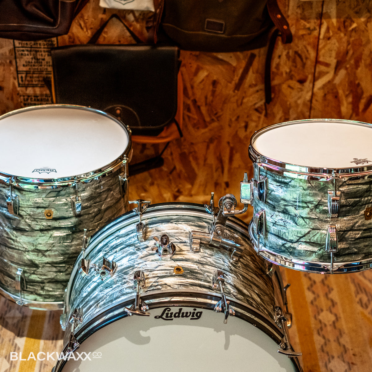 VINTAGE: Ludwig Super Classic - 22, 13, 16 - Sky Blue Pearl