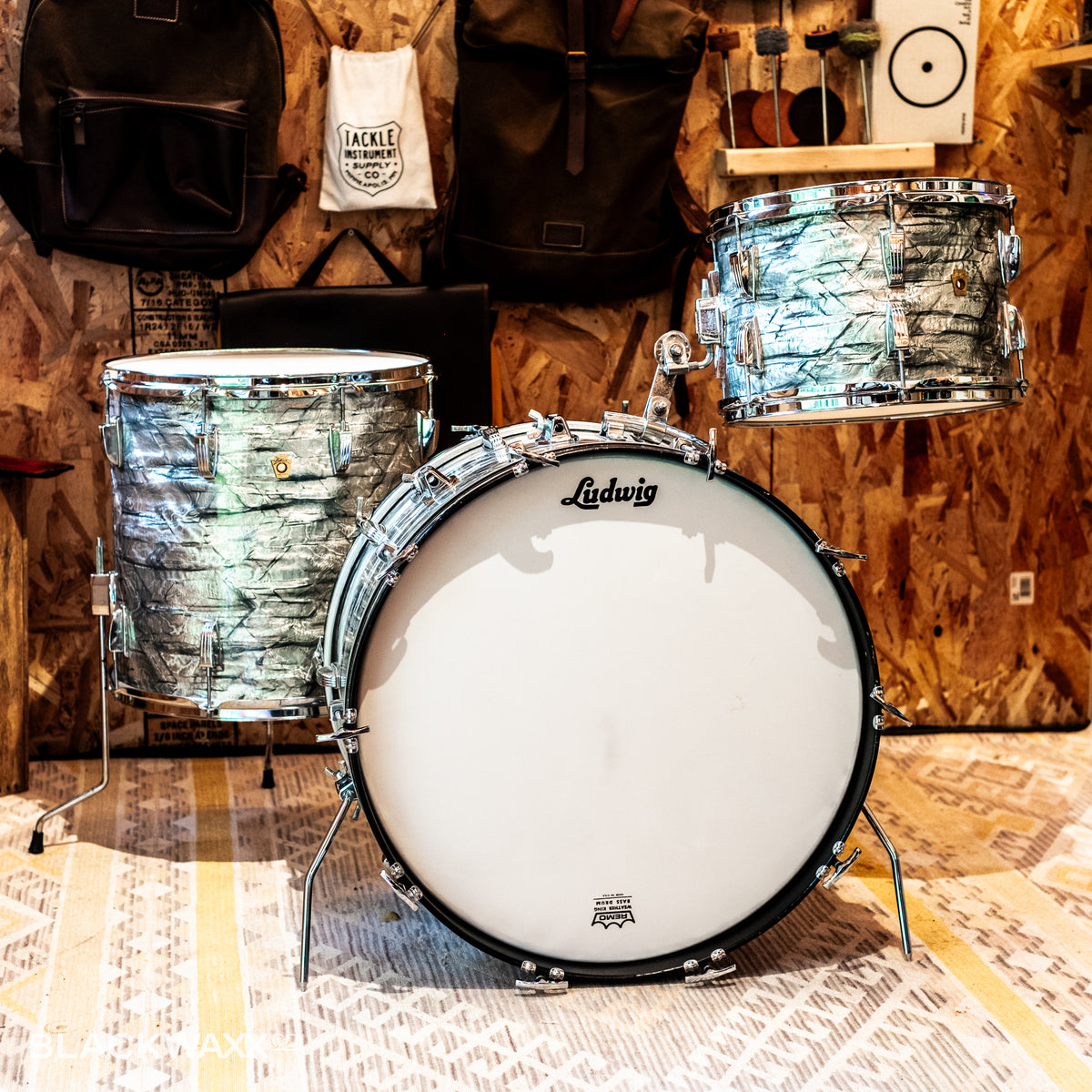 VINTAGE: Ludwig Super Classic - 22, 13, 16 - Sky Blue Pearl