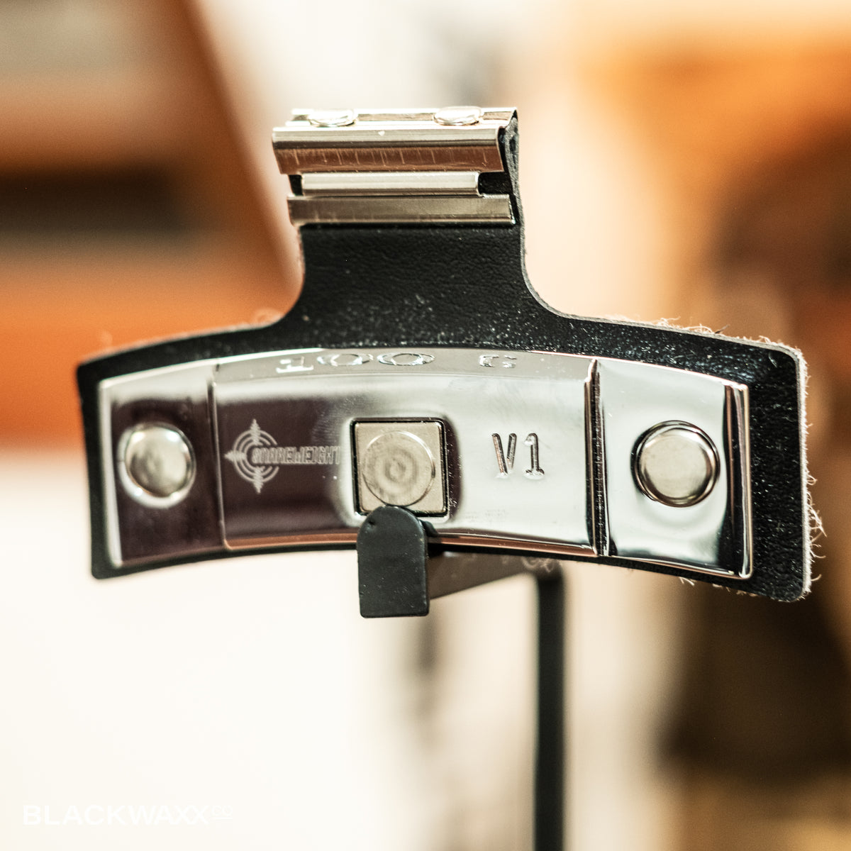 Snareweight V1 100g vegan leather drum dampener