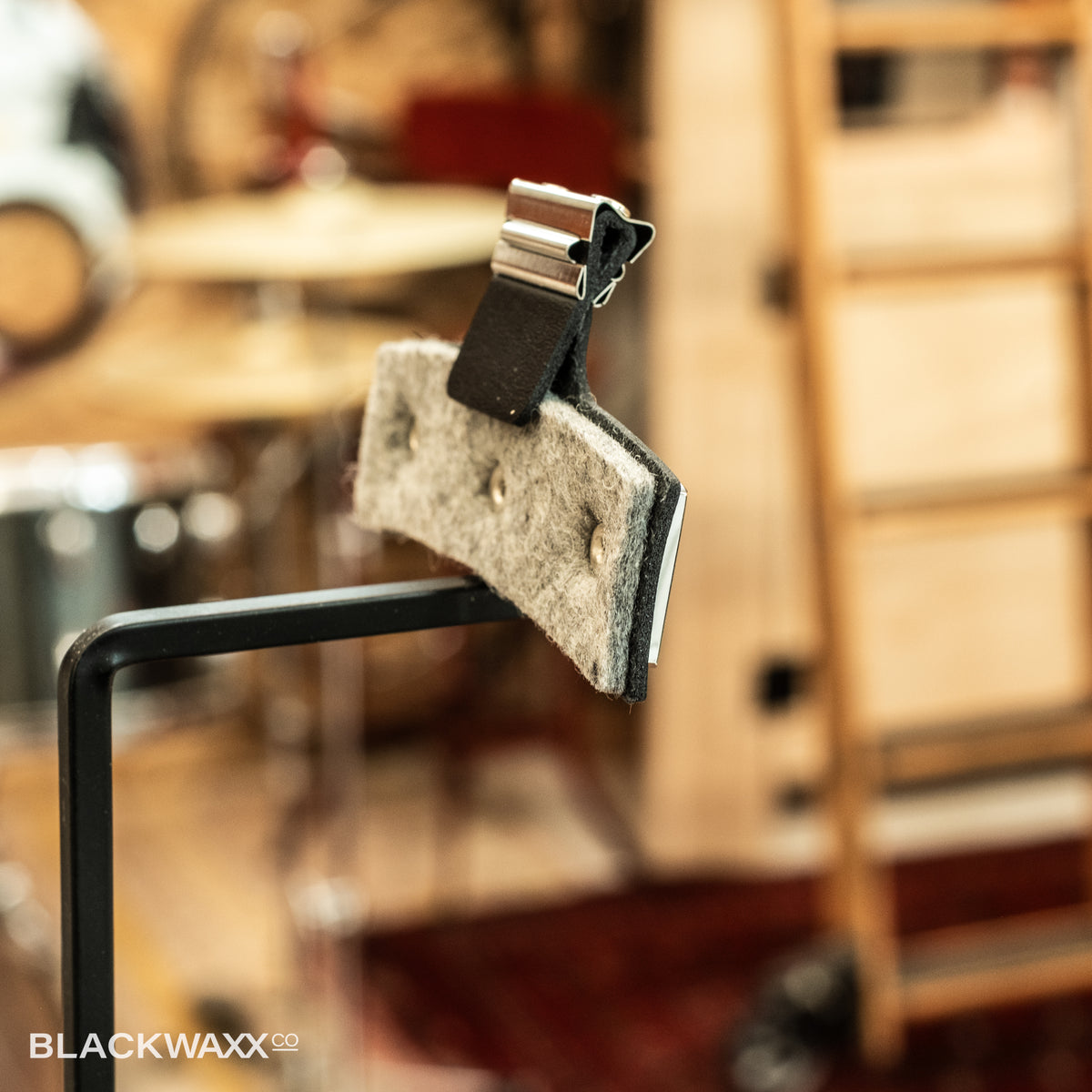 Snareweight V1 100g vegan leather drum dampener