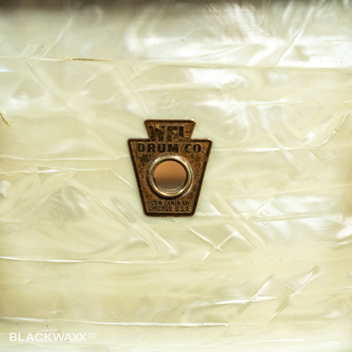 VINTAGE: WFL 'Classic' - 1950's - White Marine Pearl - Mahogany w/ re-rings