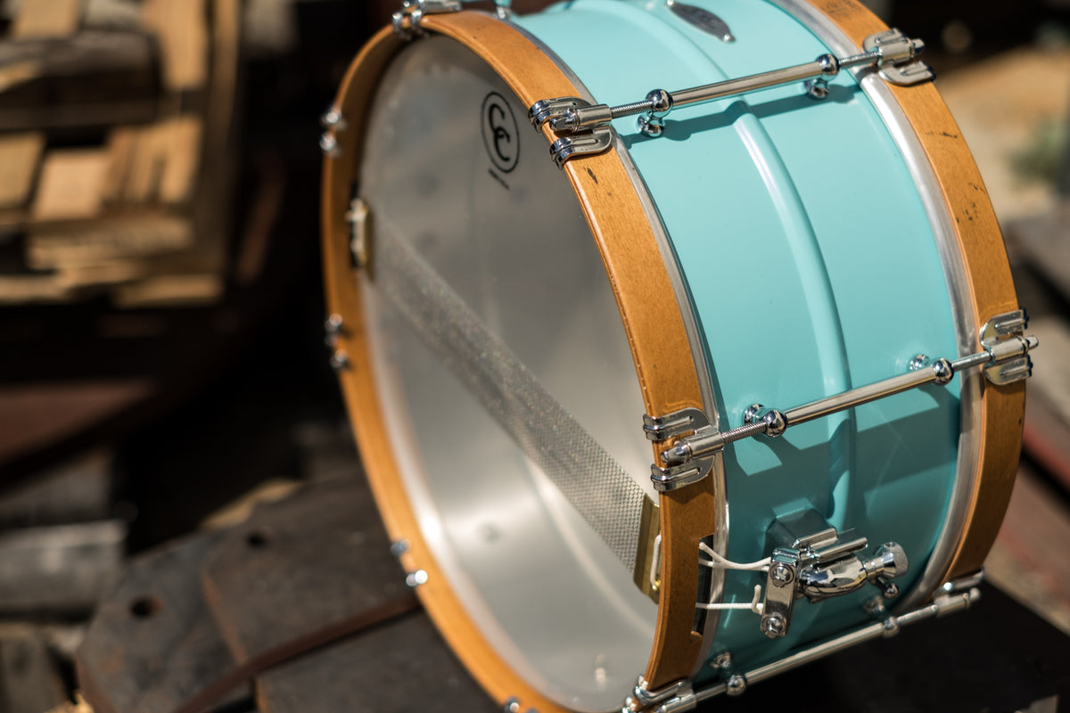 C&C - Aluminium Snare - Vintage Blue w/ Aged Aged Wood Hoops - 14x6.5